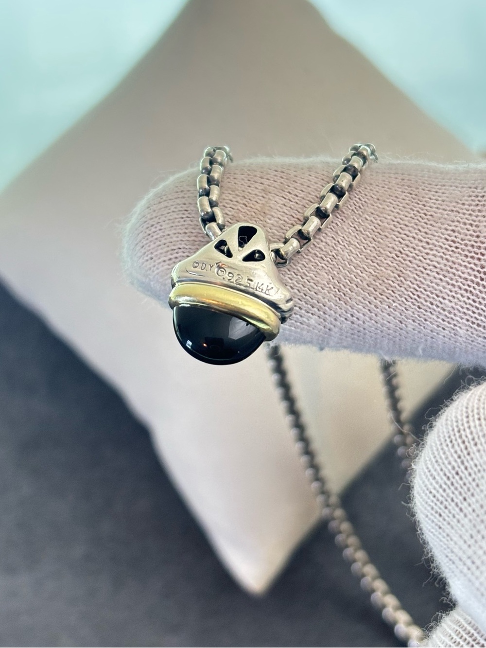 David Yurman 925 & 14k Gold Acorn Pendant Necklace with Black Onyx 16" - Picture 7 of 10